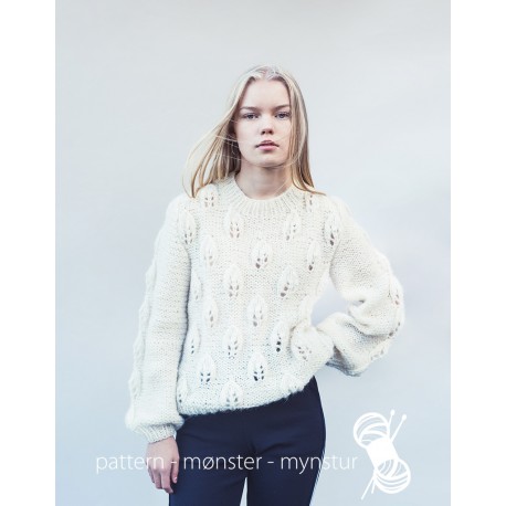 Sweater with pattern